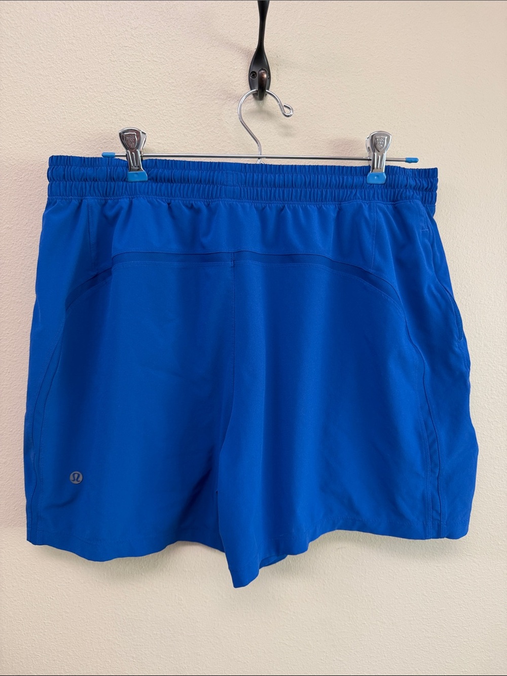Lululemon Mens drawstring Athletic Shorts SzXL